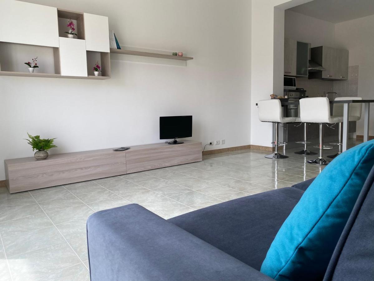 Sole, Mare E Trallalla Rilievo Dış mekan fotoğraf